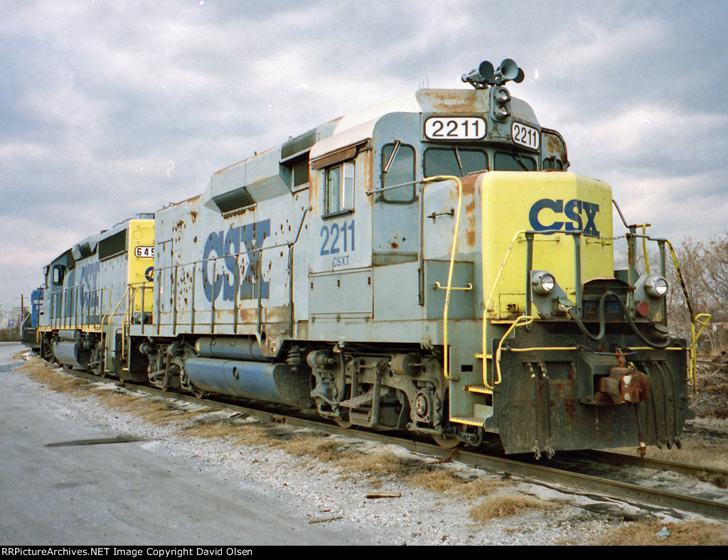 CSX 6454 and CSX 2211